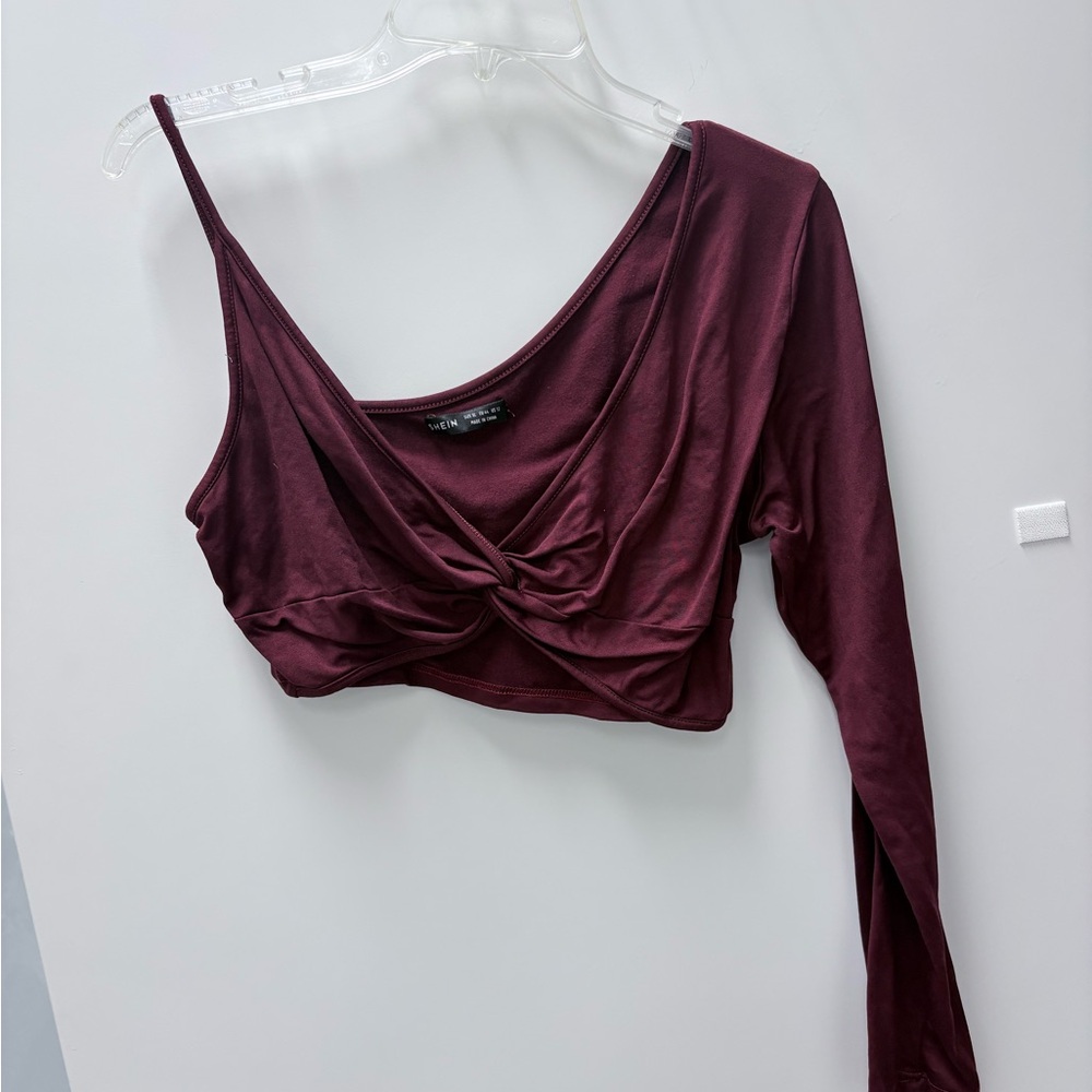 SHEIN Sz XL Burgundy Asymmetrical Crop Top